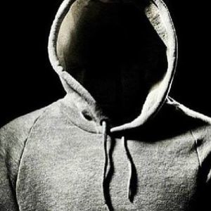 Meet your Posher, Farrell